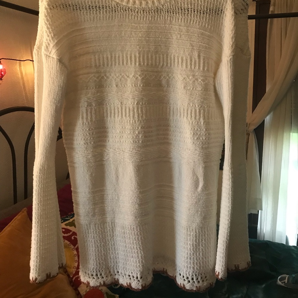 Off white sweater